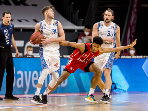 北仑的两位 北仑的两位