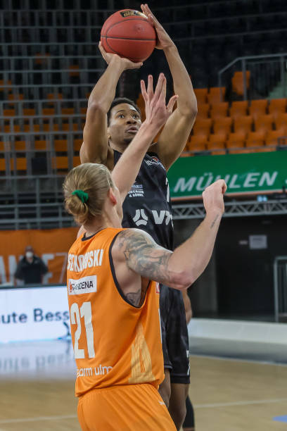 亚洲飞人标 亚洲飞人标