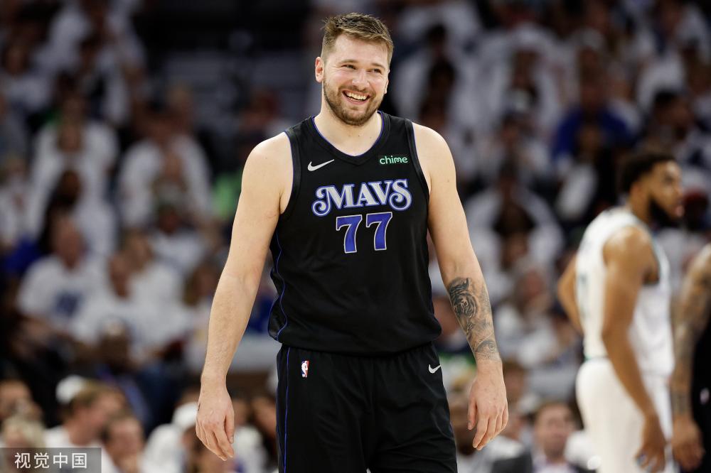 仍然不容小 仍然不容小