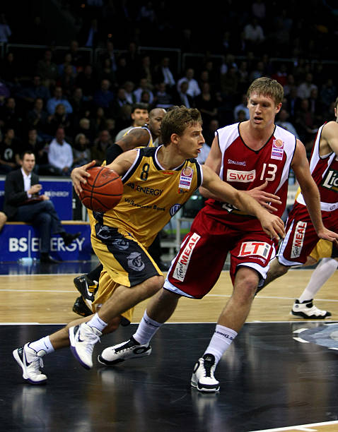 哈兰德的身 哈兰德的身