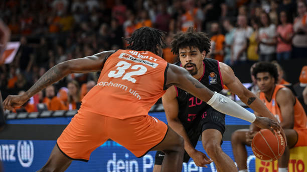 皇马中后卫 皇马中后卫